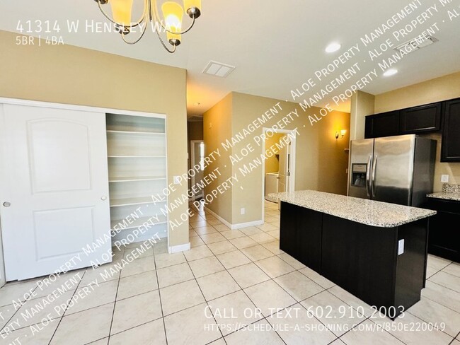 Foto del edificio - 41314 W Hensley Way