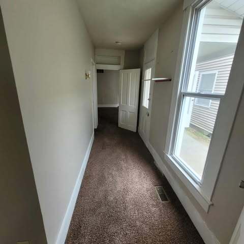 Foto del edificio - 2027 E Oak St