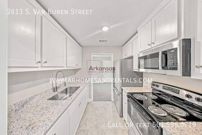Foto del edificio - 2613 S Van Buren St
