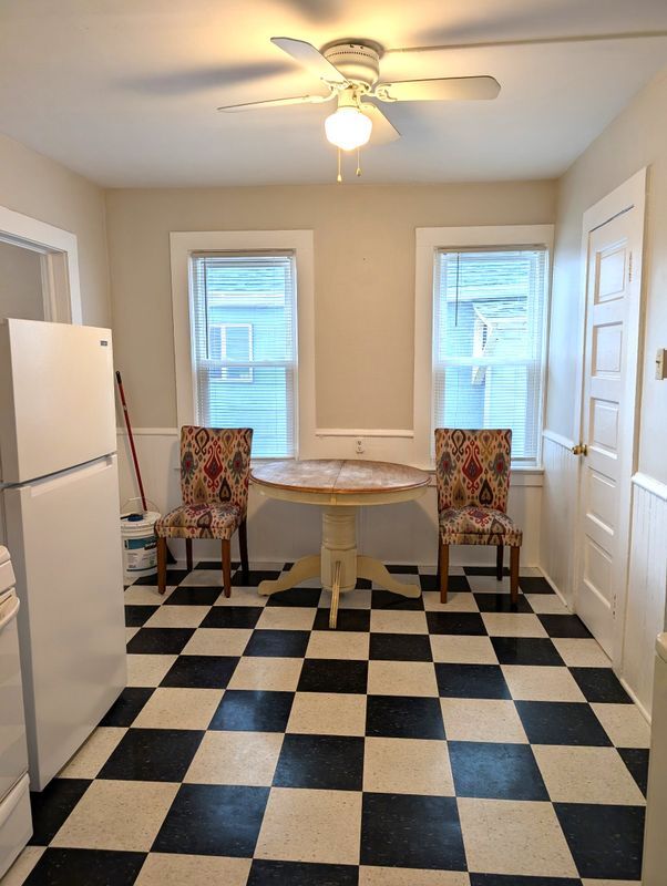 Foto del edificio - 553 Penora St