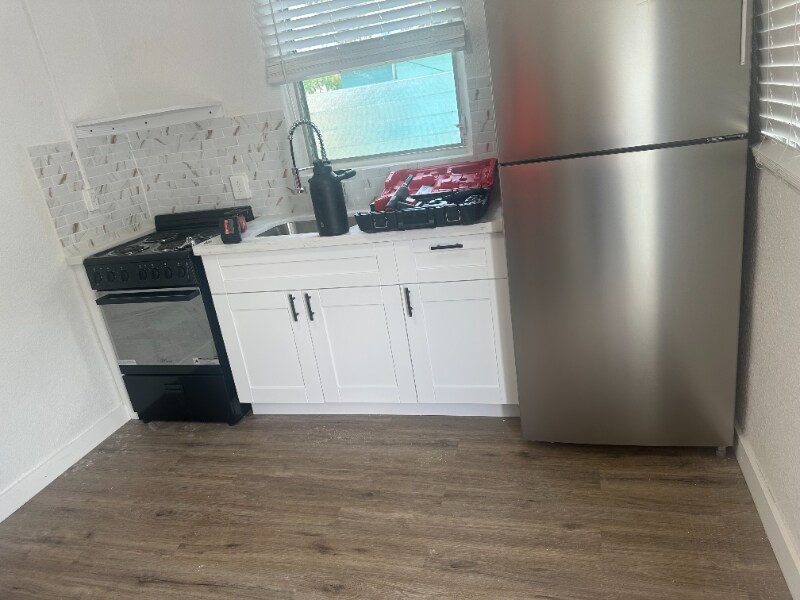 Foto principal - 1845 N Tamiami Trl