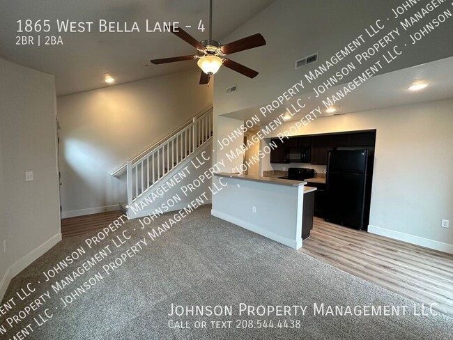 Building Photo - 1865 W Bella Ln