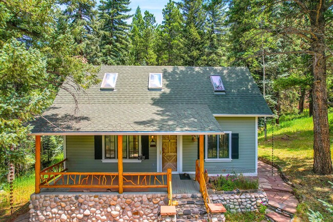 Building Photo - 6326 S Brook Forest Rd