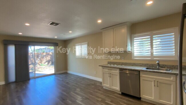 Foto del edificio - 1550 Griffith Pl