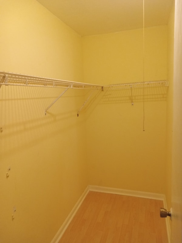 Foto del edificio - 594 Windchase Ln