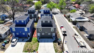 Building Photo - 3038 W Salinas