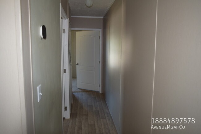 Foto del edificio - 239 Old Tavern Ln