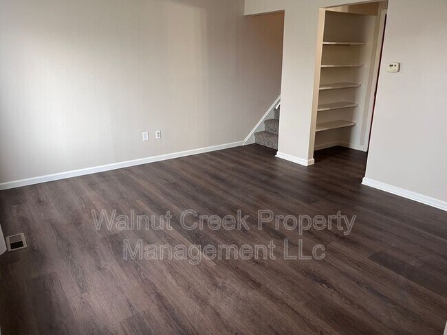 Foto del edificio - 5520 Beavercrest Dr