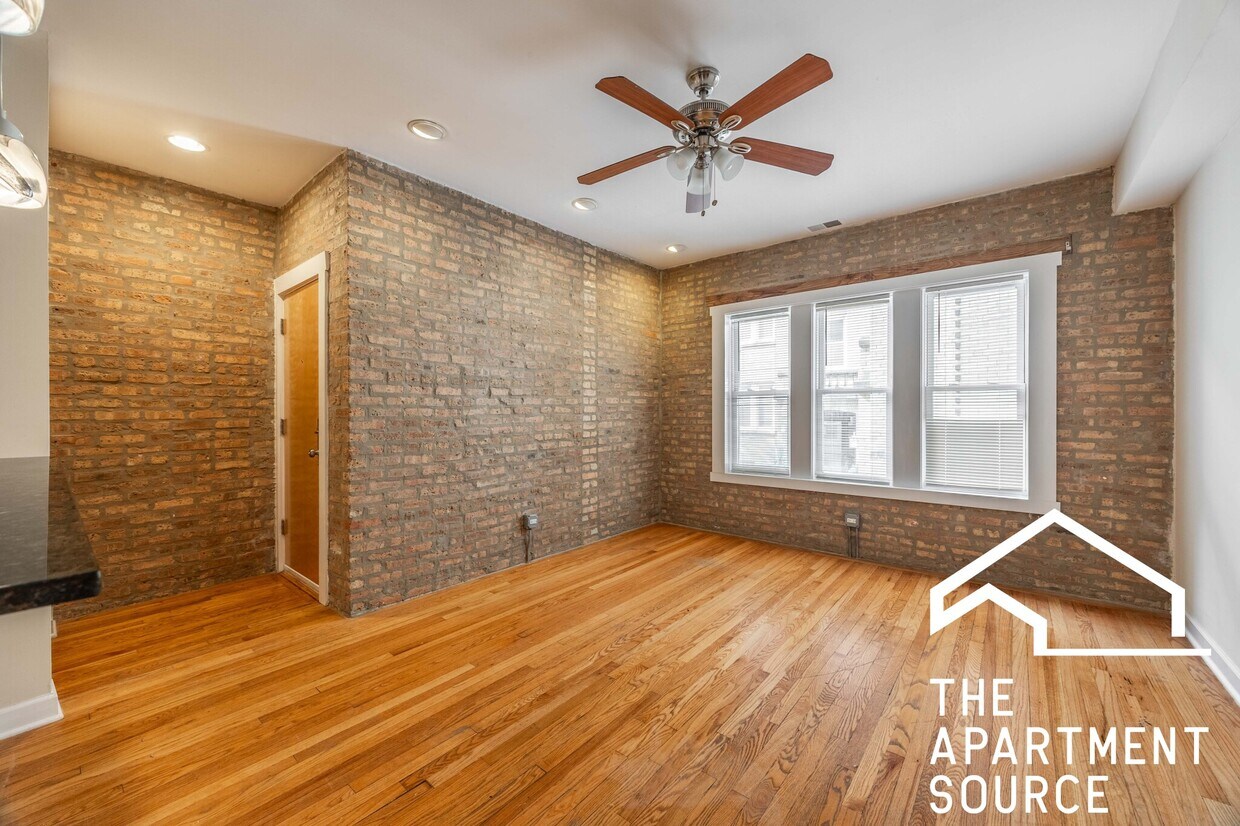 Photo - 1336 West Estes Ave. Unit 1N