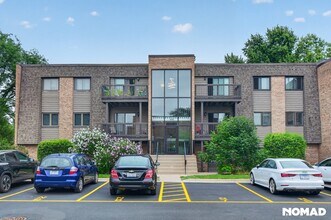 Building Photo - 1420 Stonebridge Cir