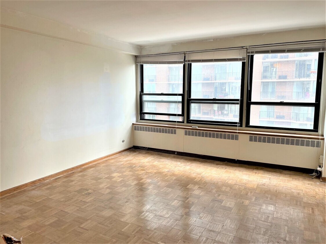 Foto del edificio - 4180 N Marine Dr