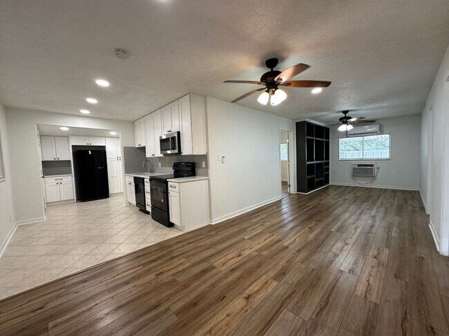 Building Photo - 2431 Puter Creek Rd