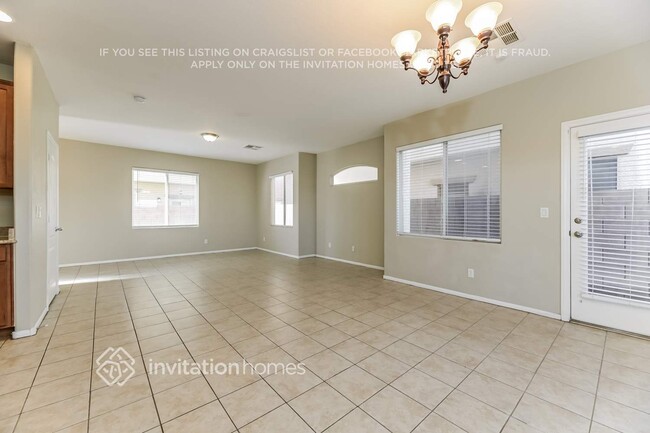 Building Photo - 628 Sumatra Pl