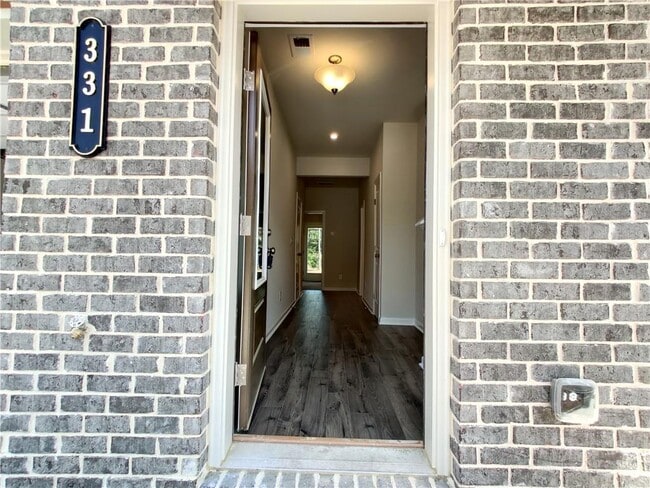 Building Photo - 331 Mahone Dr