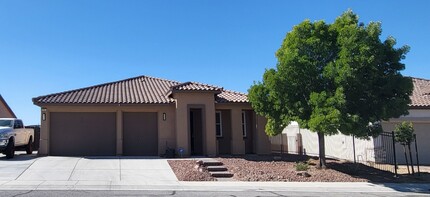 Building Photo - 5761 Badlands Ln