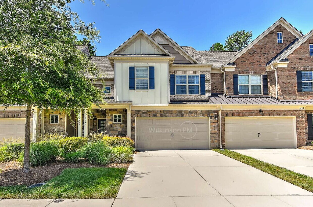 Primary Photo - Sought-after 3BR/2.5BA Townhome in Desirab...