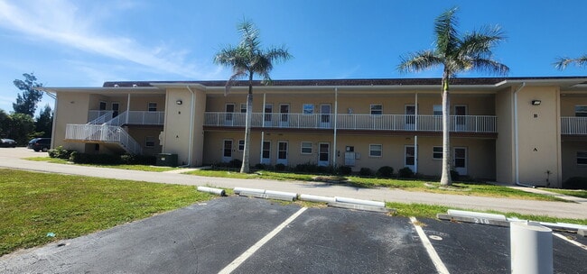 Building Photo - 3106 Harbor Blvd