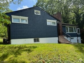 Building Photo - 53 Pine Grove Rd