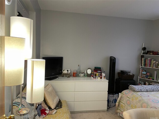 Foto del edificio - 87-70 173rd St