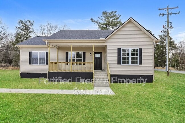 Building Photo - 400 N Smith St