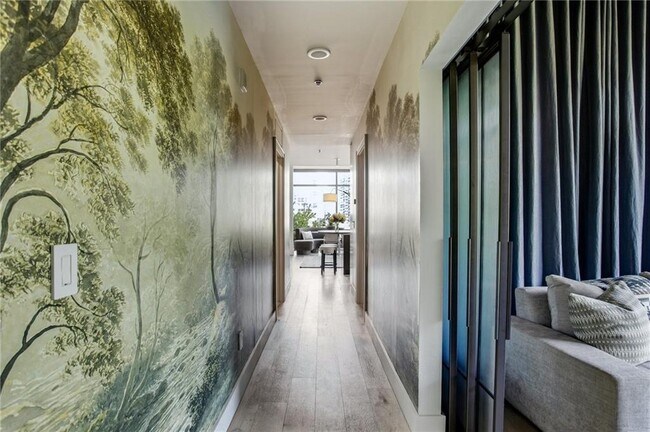 Foto del edificio - 905 Juniper St NE