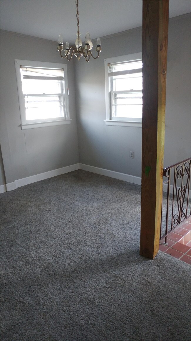 Building Photo - 1309 10th St NW