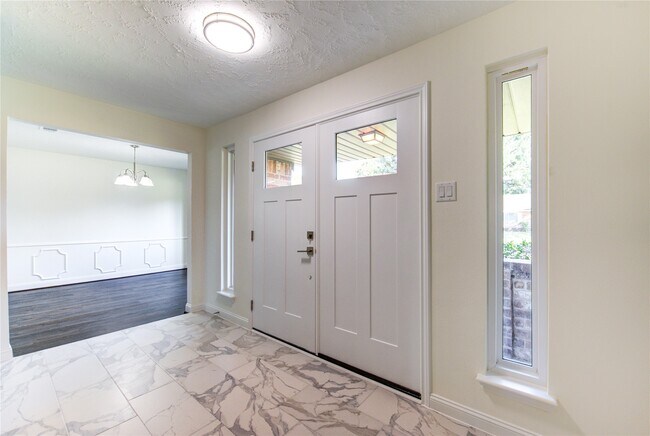 Foto del edificio - 11511 Brook Meadows Ln