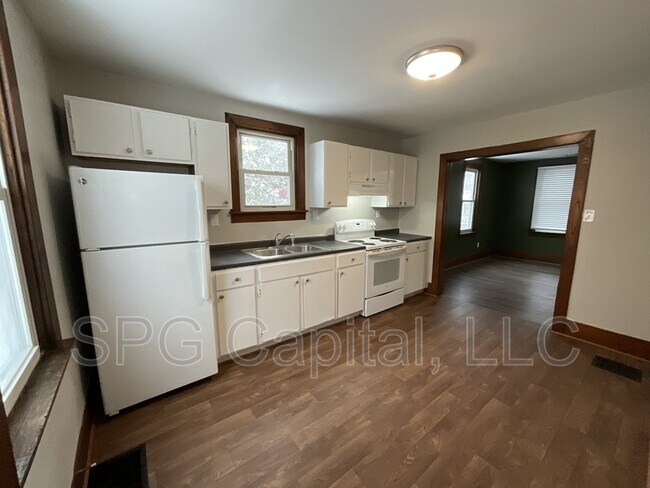 Foto del edificio - 727 N Pitt St