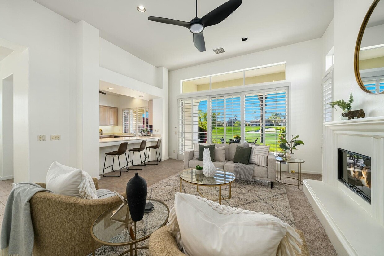 Foto principal - 149 Rainbird Cir