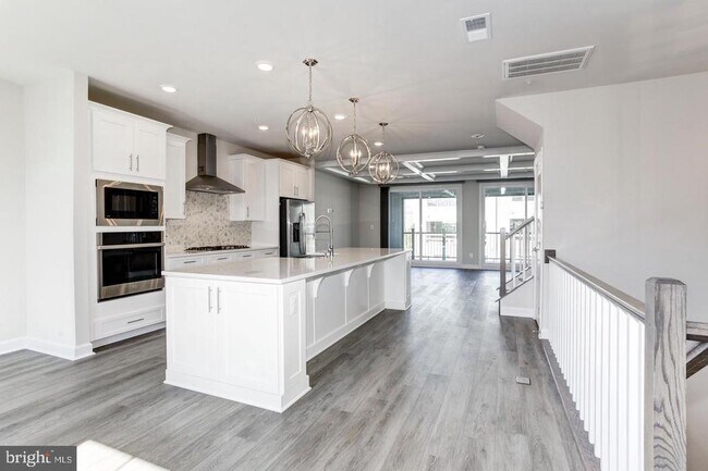 Building Photo - 12923 Sunrise Ridge Aly