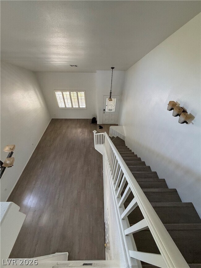 Building Photo - 10644 Austin Bluffs Way
