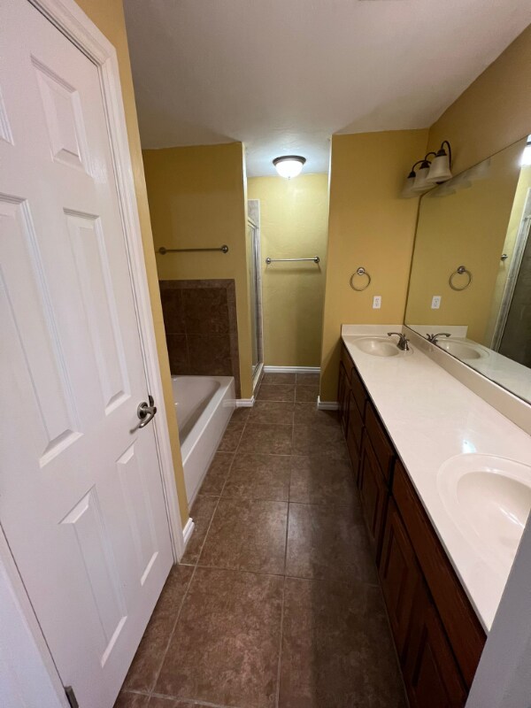 Foto del edificio - 800 SW 151st St
