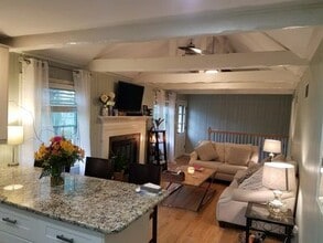 Building Photo - 9541 Dearborn St