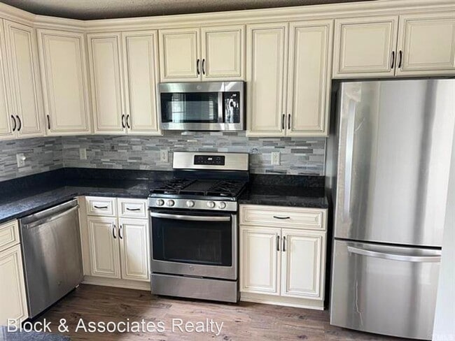 Foto del edificio - 4 br, 2.5 bath House - 5013 Marathon Lane