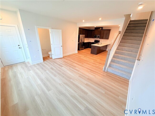 Foto del edificio - 3627 Notch Trl Ln