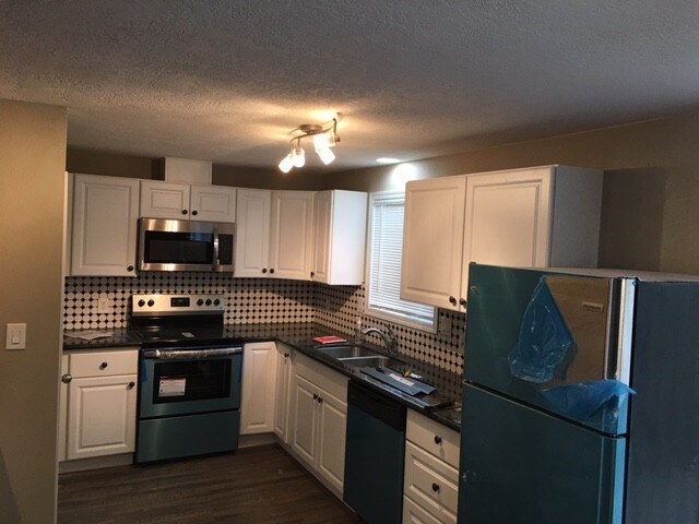 New kitchen - 17361 SW Blanton St