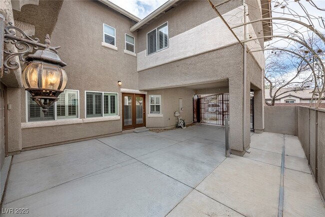 Foto del edificio - 9460 Glendora Valley St