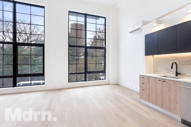 25 Bruckner Blvd Unit 2i Bronx Ny 10454 Condo For Rent In Primary Photo 25 Bruckner Blvd