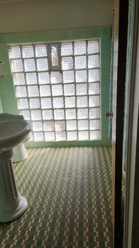 Foto del edificio - 8108 Ralston Rd