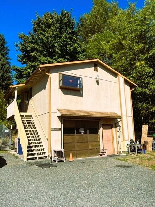 Building Photo - 2214 Grade Rd