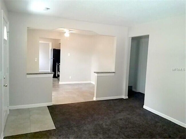 Building Photo - 3/1  Ranch Style Home