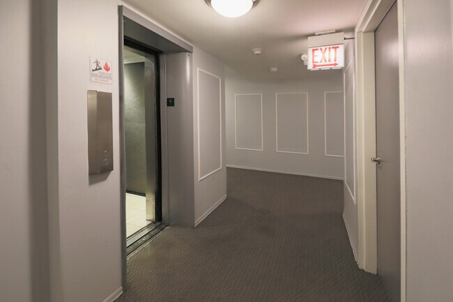 Elevator - 426 W Barry Ave
