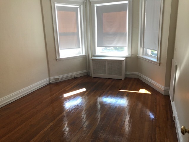 Building Photo - 1209 Boylston St