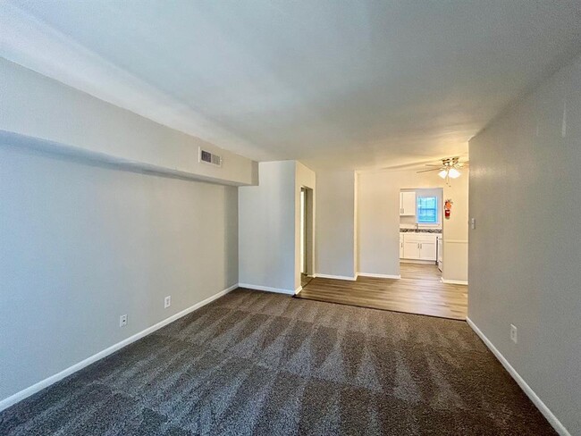 Foto del edificio - 3629 N MacGregor Way