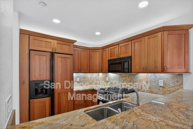 Building Photo - 3620 Third Ave