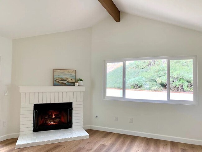 Building Photo - 2637 Banbury Ct