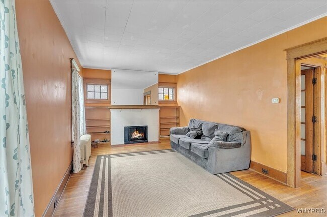 Foto del edificio - 228 Highgate Ave