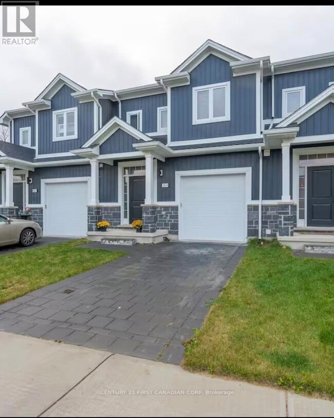 Photo du bâtiment - 1814 Finley Cres
