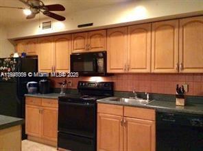 Building Photo - 250 180th Dr