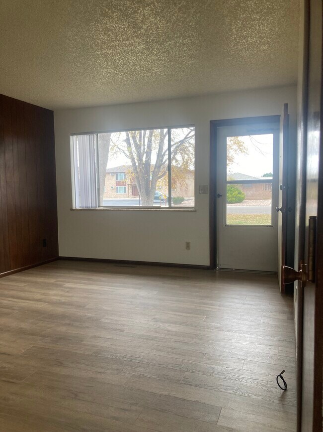 Foto del edificio - 1831 E 16th St